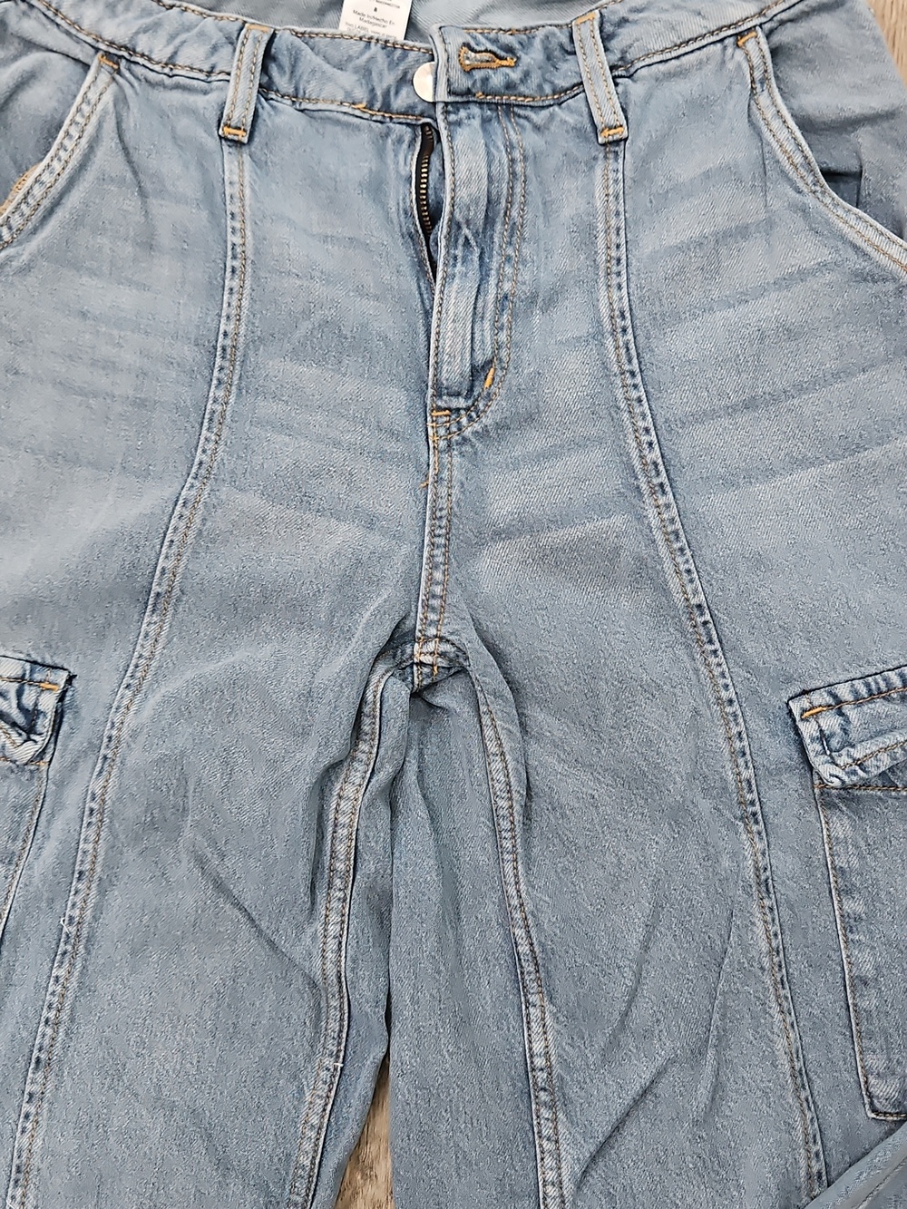 Light Wash Denim Cargo Jeans Slitted Bottom - Picture 3 of 6